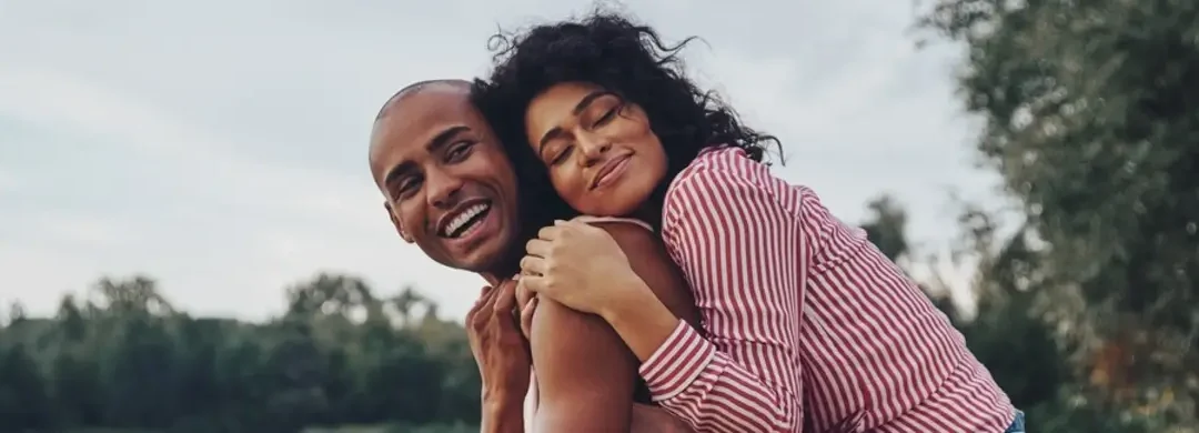 Symptoms of Loose Dental Implant Crown: What They Mean and When to Seek Help