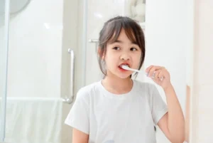 Is Fluoride Good for Teeth brush